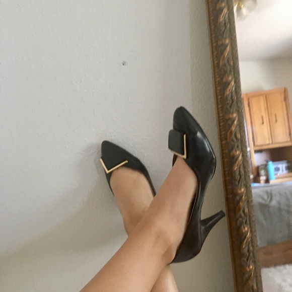 Vintage Tokyo Style Heels - Picture 2 of 4